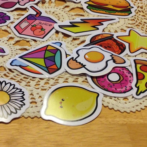 Fun stickers for kids, crafts, cellphone, laptop, hydration bottles, etc - Picture 5 of 6